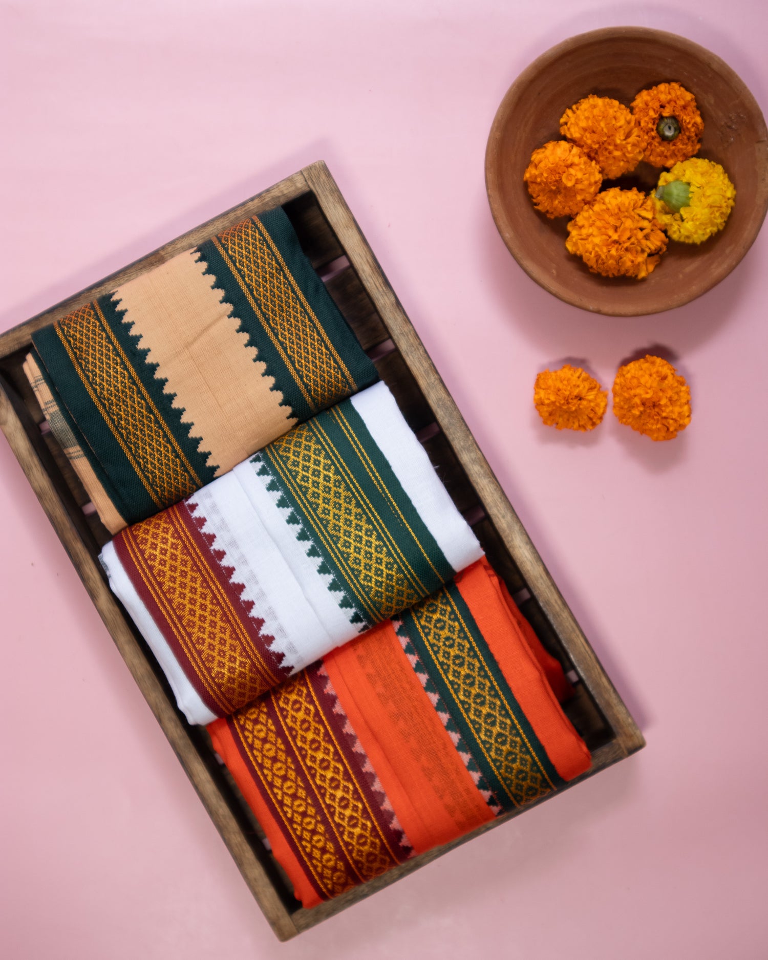 HANDLOOM COTTON GAMCHA